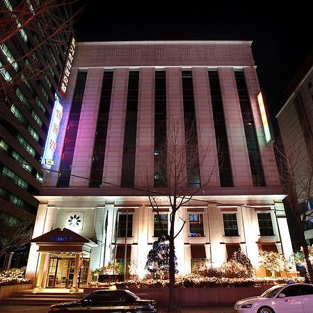 Karak Tourist Hotel Seoul Eksteriør billede