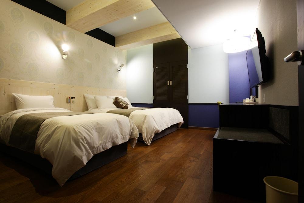 Karak Tourist Hotel Seoul Eksteriør billede