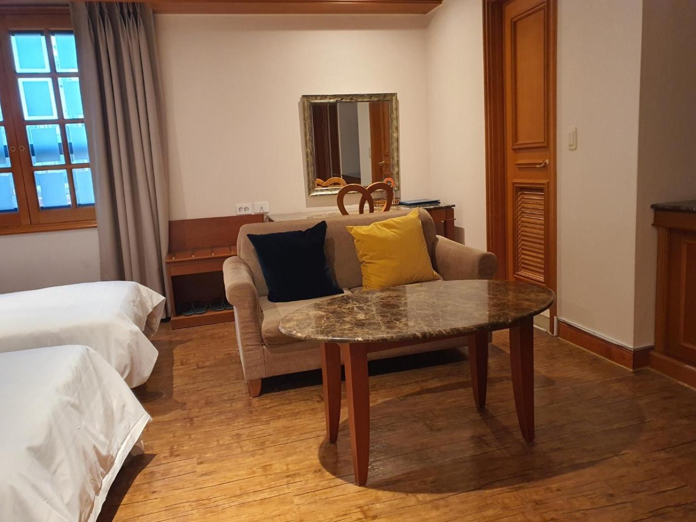 Karak Tourist Hotel Seoul Eksteriør billede